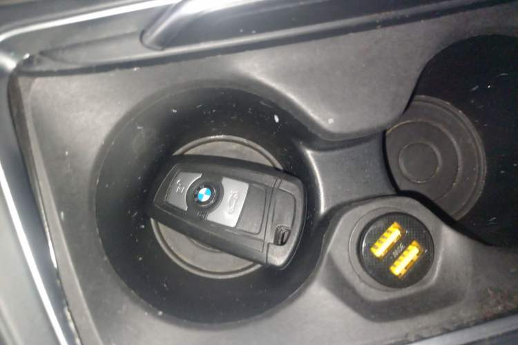 Used BMW 3 Series 2018 320Li Fashion Model Vehicle Key