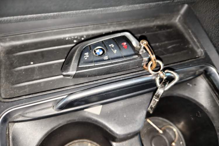 Used BMW 3 Series 2018 320Li Fashion Model Vehicle Key