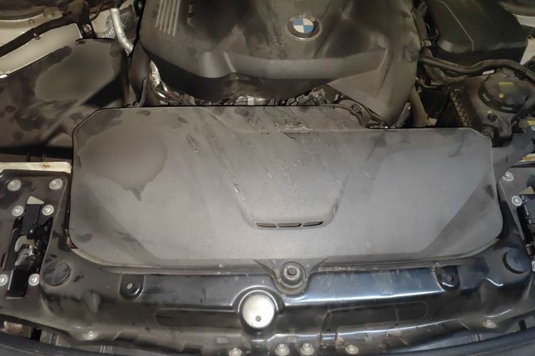 Used BMW 3 Series 2018 320i M Sport Package Engine Bay