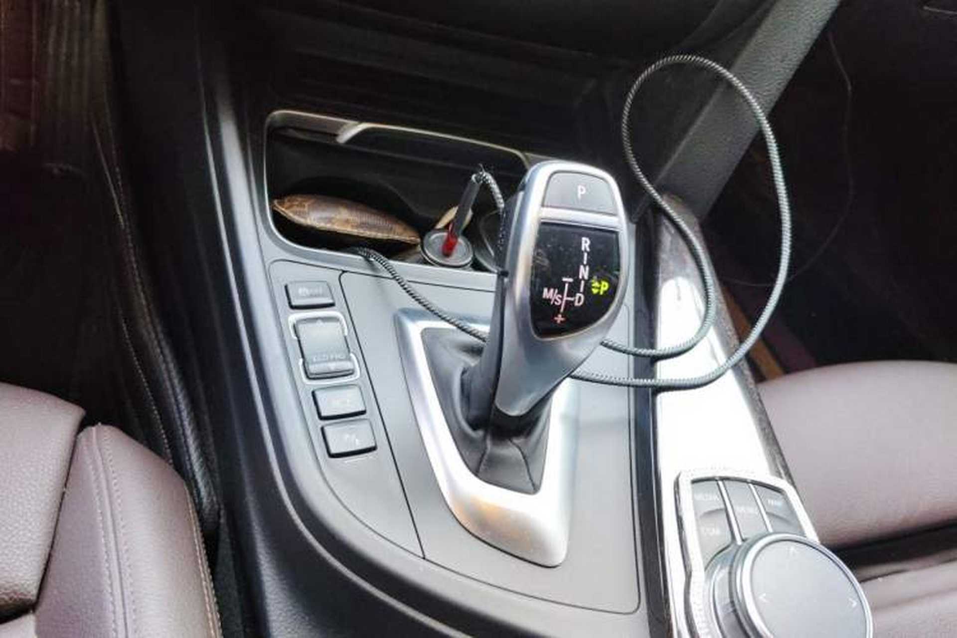Used BMW 3 Series 2018 320Li M Sport Night Edition Gear Lever
