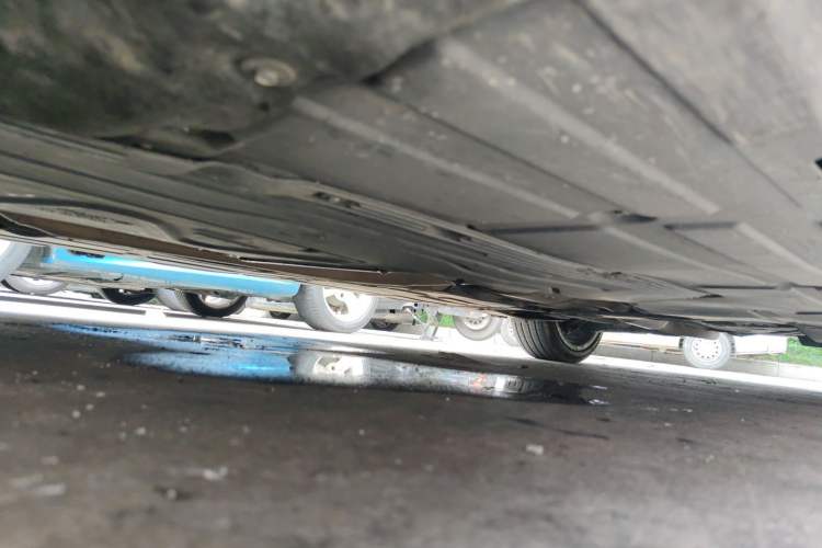 Used BMW 3 Series 2018 320Li Fashion Model Chassis Front Left