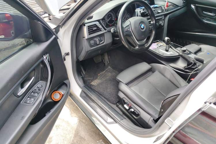 Used BMW 3 Series 2018 320Li Fashion Model Driver Seat