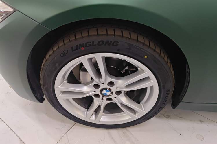 Used BMW 3 Series 2018 320Li Leading Model M Sport Package Exterior 3