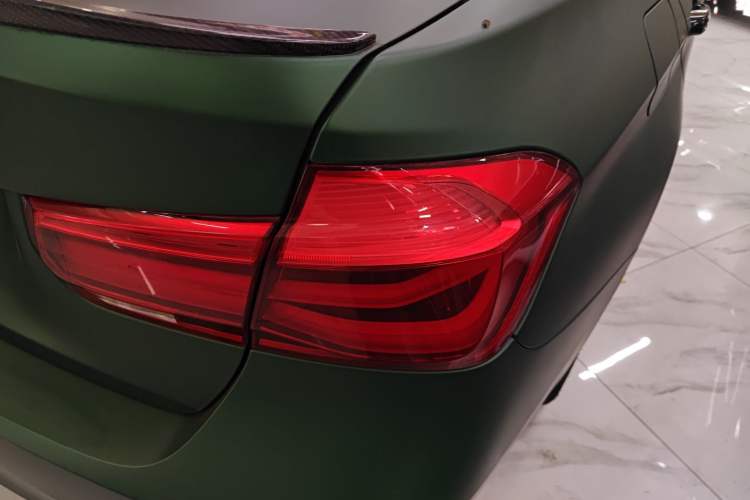 Used BMW 3 Series 2018 320Li Leading Model M Sport Package Exterior 7