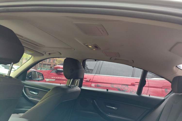 Used BMW 3 Series 2018 320Li Fashion Model Headliner
