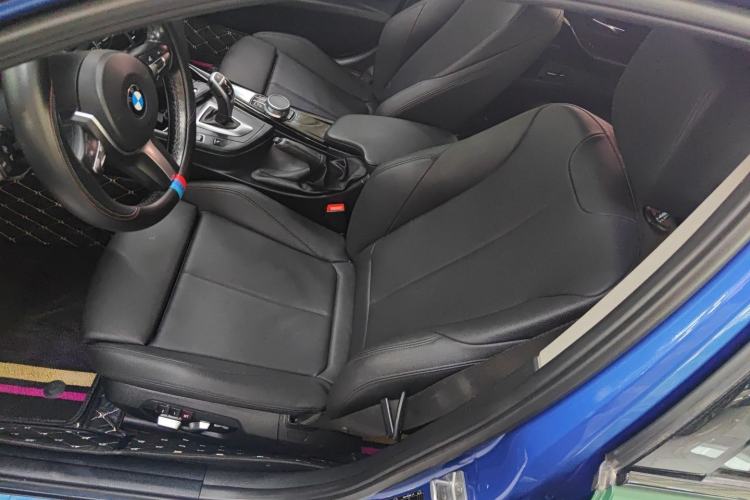 Used BMW 3 Series 2018 320Li Leading Model M Sport Package Interior 7