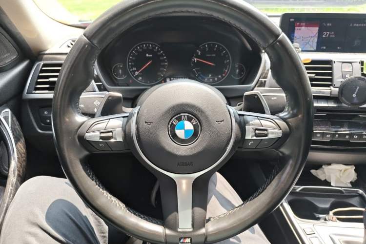 Used BMW 3 Series 2018 320Li M Sport Night Edition Steering Wheel