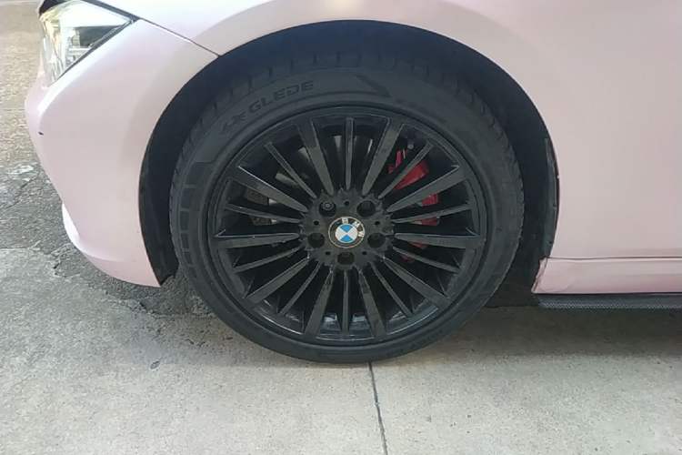 Used BMW 3 Series 2018 320Li Fashion Model Left Front Wheel Hub