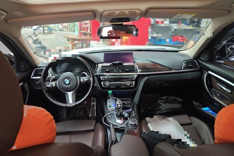 Used BMW 3 Series 2018 320Li M Sport Night Edition Center Console