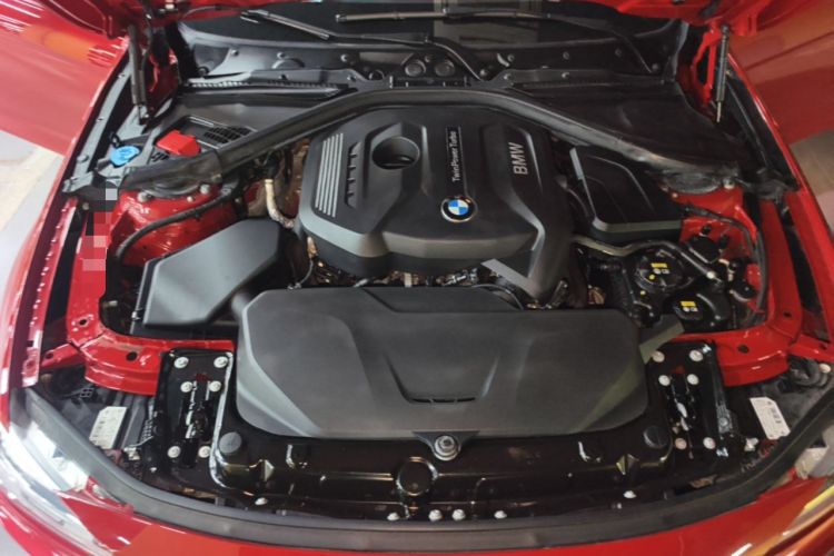 Used BMW 3 Series 2018 320Li Leading Model M Sport Package Engine Bay