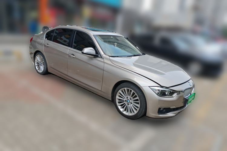 Used BMW 3 Series 2018 320Li Fashion Model Front Right 45 Deg