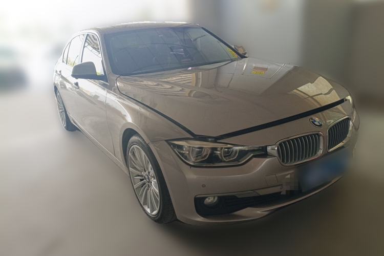 Used BMW 3 Series 2018 320Li Fashion Model Front Right 45 Deg