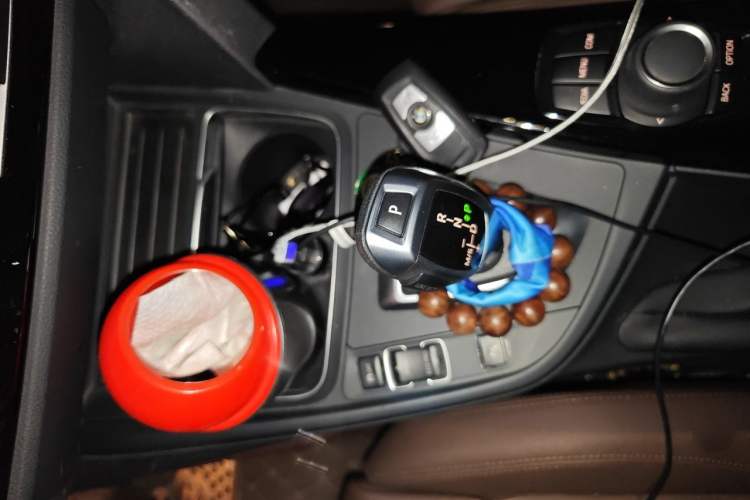 Used BMW 3 Series 2018 320Li Fashion Model Gear Lever