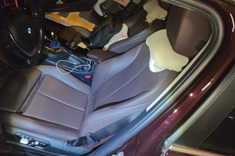 Used BMW 3 Series 2018 320Li Fashion Model Left Front Seat