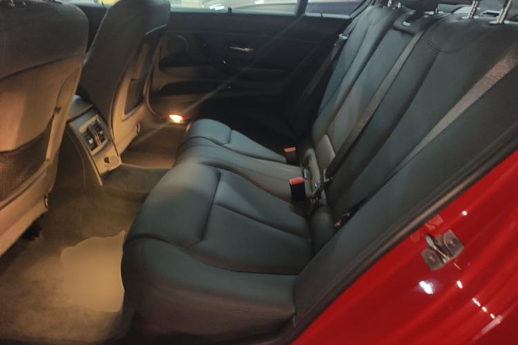 Used BMW 3 Series 2018 320Li Leading Model M Sport Package Left Rear Seat
