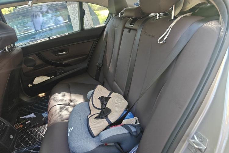 Used BMW 3 Series 2018 320Li Fashion Model Left Rear Seat