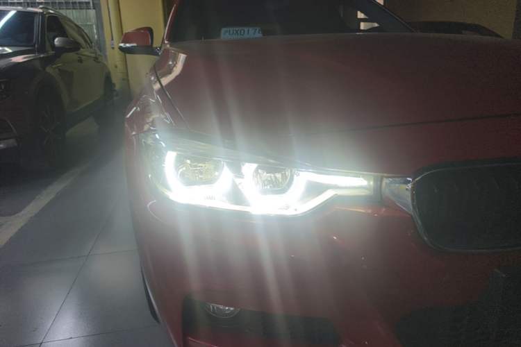 Used BMW 3 Series 2018 320Li Leading Model M Sport Package Right Front Headlight