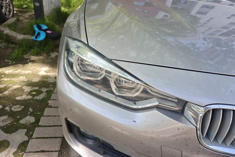 Used BMW 3 Series 2018 320Li Fashion Model Right Front Headlight