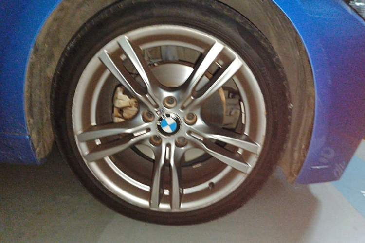 Used BMW 3 Series 2018 320Li M Sport Night Edition Right Front Wheel Hub