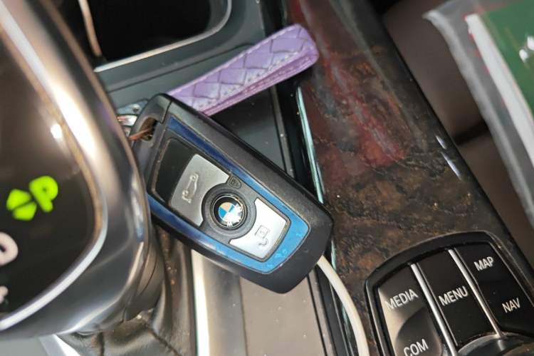 Used BMW 3 Series 2018 320Li M Sport Night Edition Vehicle Key