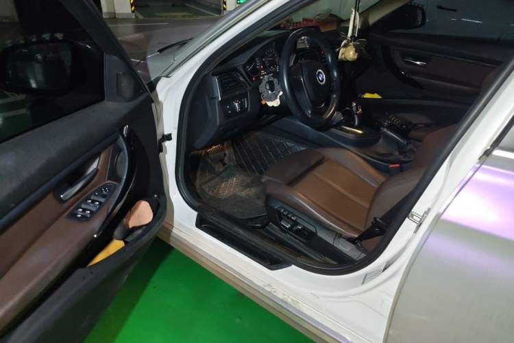 Used BMW 3 Series 2018 320Li Fashion Model Driver Seat