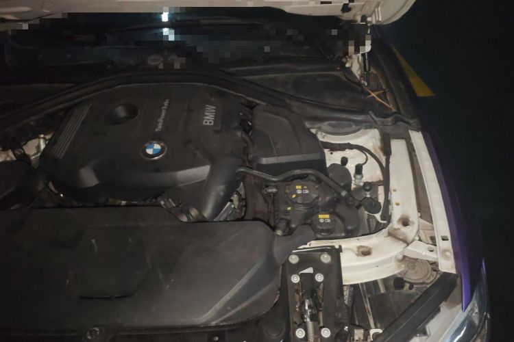 Used BMW 3 Series 2018 320Li Leading Model M Sport Package Engine Bay Left