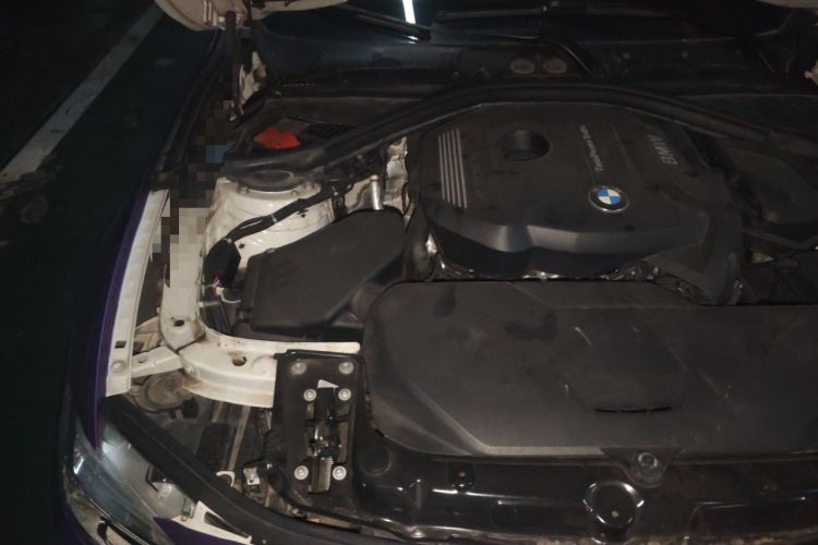 Used BMW 3 Series 2018 320Li Leading Model M Sport Package Engine Bay Right