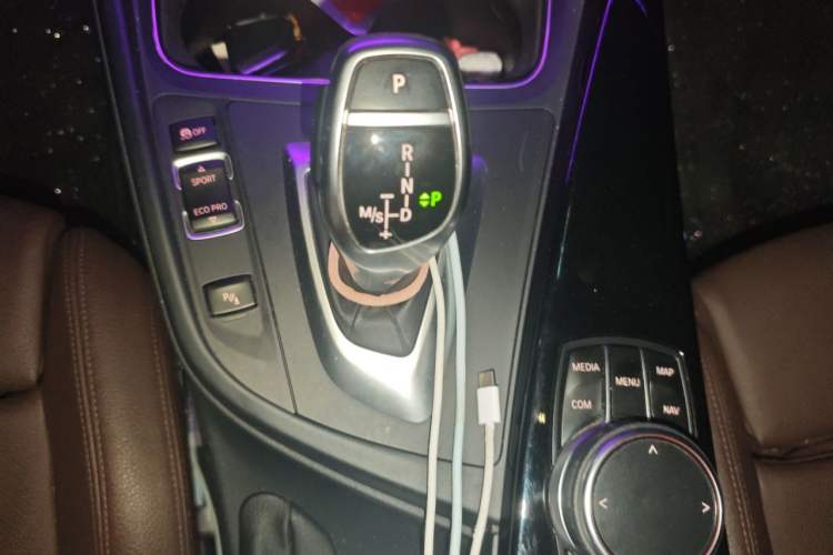Used BMW 3 Series 2018 320Li Leading Model M Sport Package Gear Lever