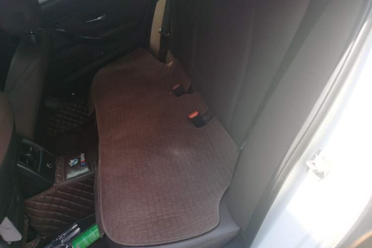Used BMW 3 Series 2018 320Li xDrive Fashion Model Left Rear Seat