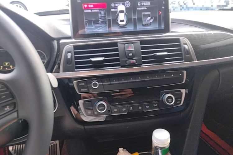 Used BMW 3 Series 2018 320Li Fashion Model Audio And AC Panel