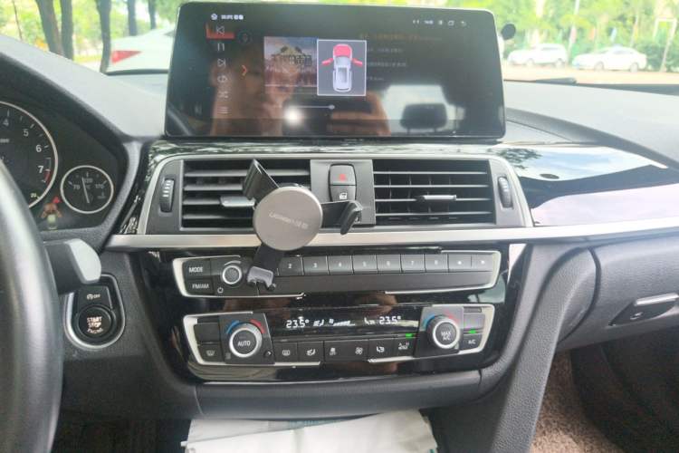 Used BMW 3 Series 2018 320Li Fashion Model Audio And AC Panel