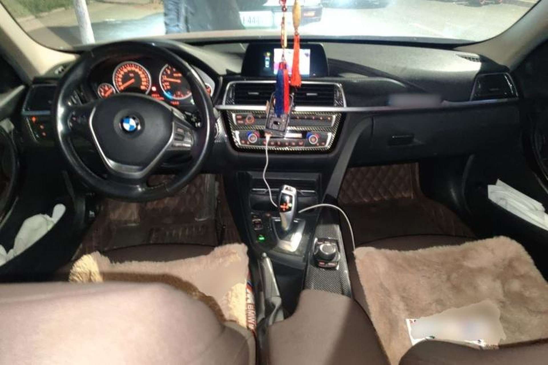 Used BMW 3 Series 2018 320Li Fashion Model Center Console