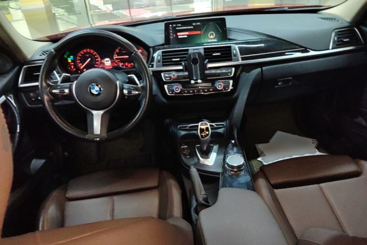 Used BMW 3 Series 2018 320Li M Sport Night Edition Center Console