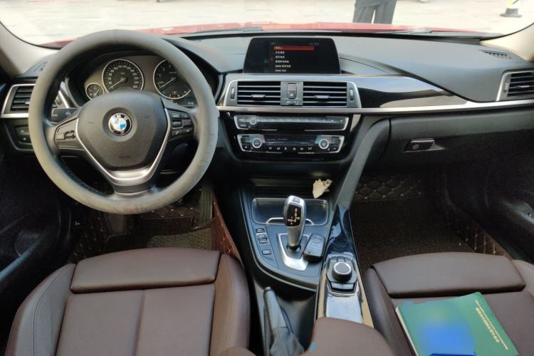 Used BMW 3 Series 2018 320Li Fashion Model Center Console