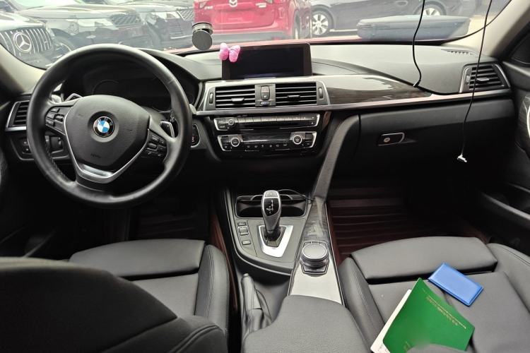 Used BMW 3 Series 2018 320Li Leading Luxury Package Center Console