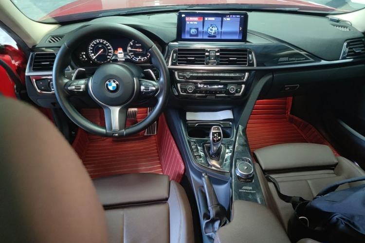Used BMW 3 Series 2018 320Li Leading Model M Sport Package Center Console