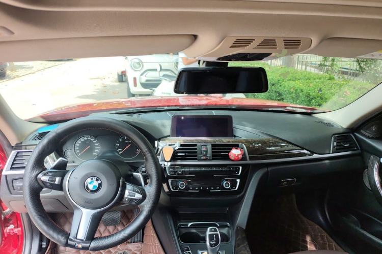 Used BMW 3 Series 2018 320Li M Sport Night Edition Center Console