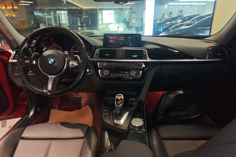 Used BMW 3 Series 2018 320Li Leading Model M Sport Package Center Console