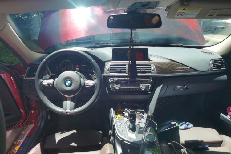 Used BMW 3 Series 2018 320Li M Sport Night Edition Center Console