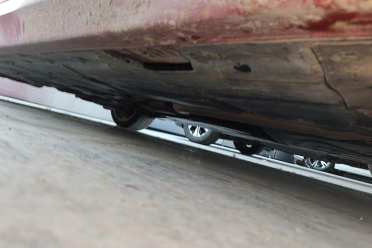 Used BMW 3 Series 2018 320Li Fashion Model Chassis Front Right
