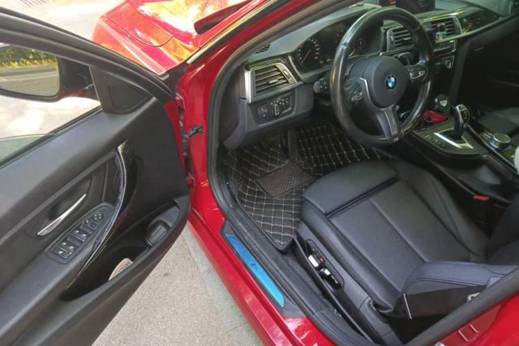 Used BMW 3 Series 2018 320Li Leading Model M Sport Package Driver Seat