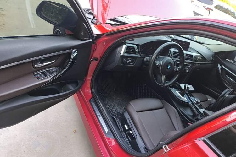 Used BMW 3 Series 2018 320Li M Sport Night Edition Driver Seat