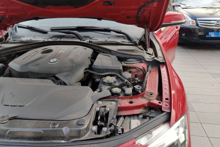 Used BMW 3 Series 2018 320Li Fashion Model Engine Bay Left