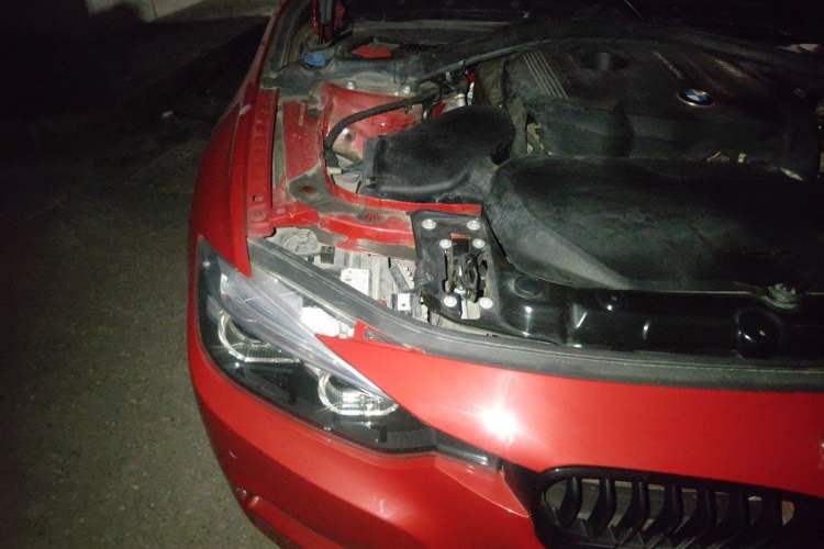 Used BMW 3 Series 2018 320Li M Sport Night Edition Engine Bay Right