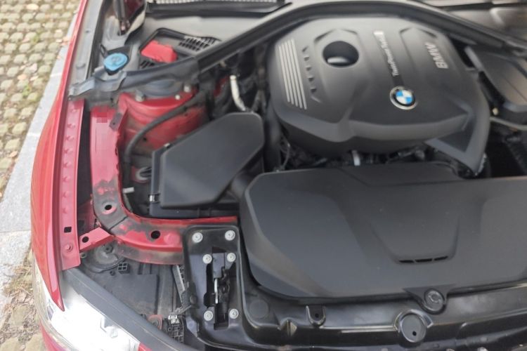 Used BMW 3 Series 2018 320Li Fashion Model Engine Bay Right