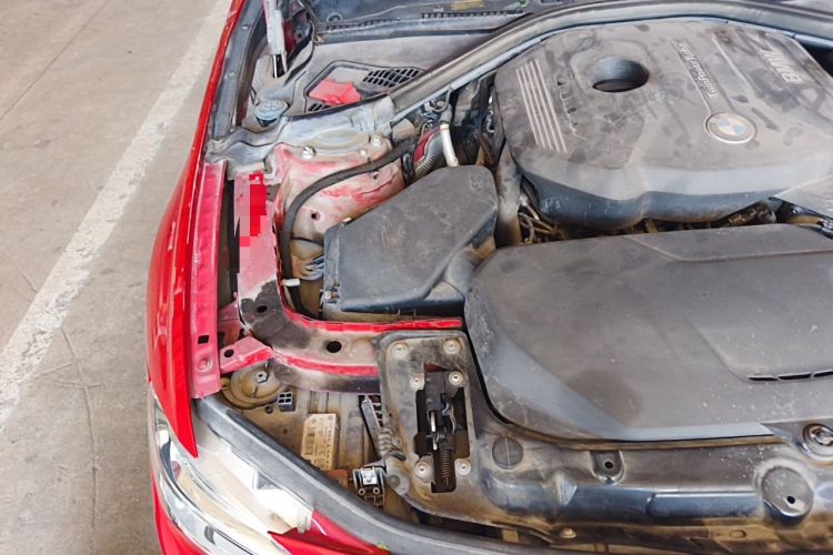 Used BMW 3 Series 2018 320Li Fashion Model Engine Bay Right