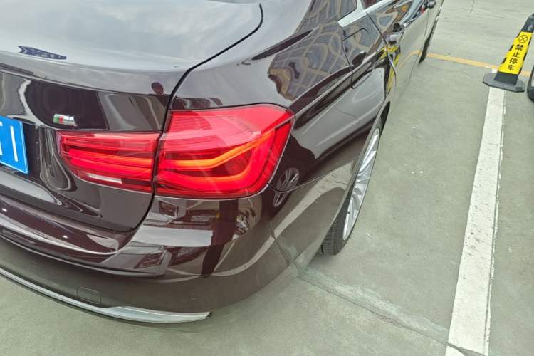 Used BMW 3 Series 2018 320Li Fashion Model Exterior 3
