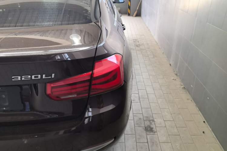 Used BMW 3 Series 2018 320Li Fashion Model Exterior 3