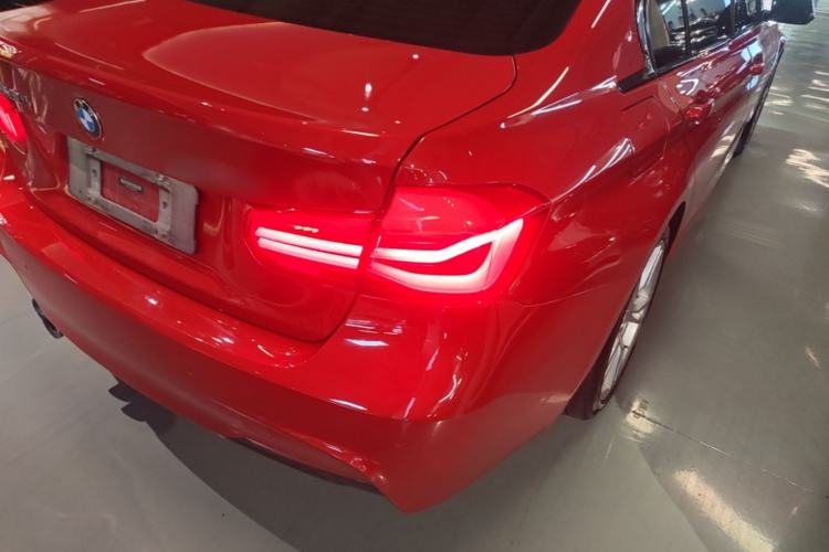 Used BMW 3 Series 2018 320Li Leading Model M Sport Package Exterior 3