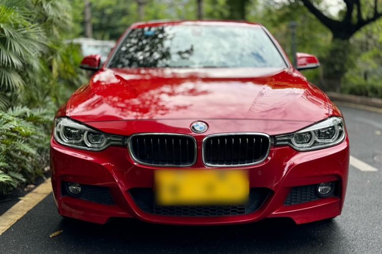 Used BMW 3 Series 2018 320i M Sport Package Exterior 3